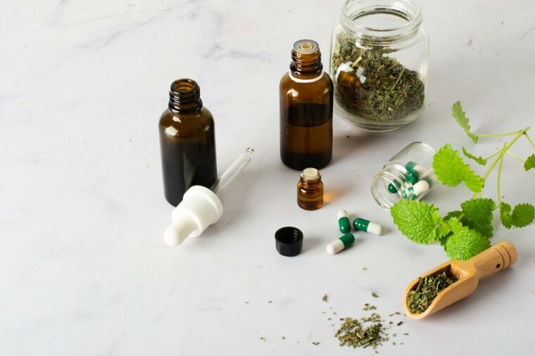 medicine and herbs for migraine